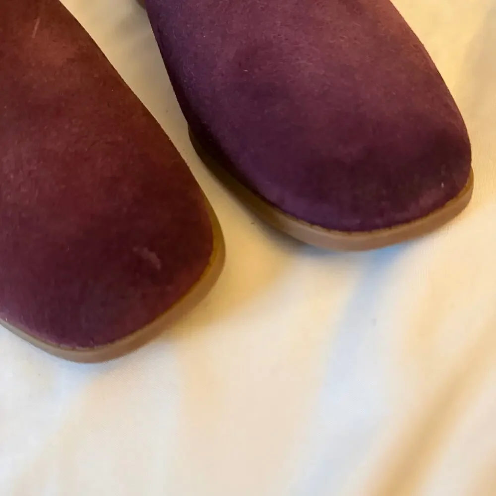 NWT Clarks Pure Belle Burgundy Genuine Suede Leather Loafers Sz 8.5